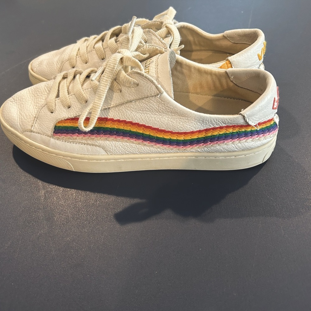 SOLUDOS Size 9 IBIZA Good vibes, rainbow stitched leather sneakers boho festival